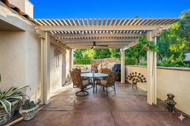 317 Forest Hills Drive, Rancho Mirage CA: https://media.crmls.org/mediaz/25afb8c8-b7b1-461d-9339-32e65d688ad3.jpg