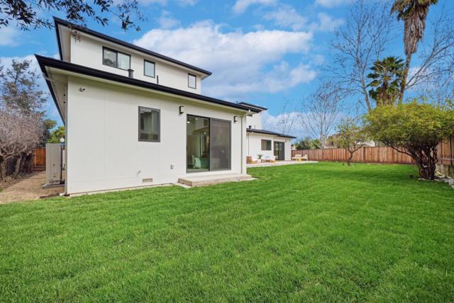 395 Martens Avenue, Mountain View CA: https://media.crmls.org/mediaz/25afda90-de88-4b3a-a3e7-dd40ba95dbd0.jpg