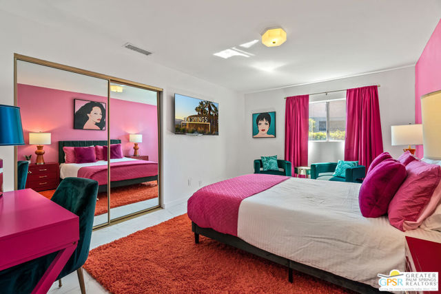 2602 N Whitewater Club Drive, Palm Springs CA: https://media.crmls.org/mediaz/25afede7-ca0f-494c-ae16-34006da2eb4a.jpg