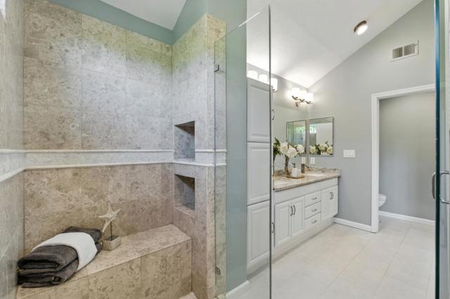 213 Yarborough Lane, Redwood City CA: https://media.crmls.org/mediaz/25b068e2-d6c1-4cf6-880d-7bf0b114f035.jpg