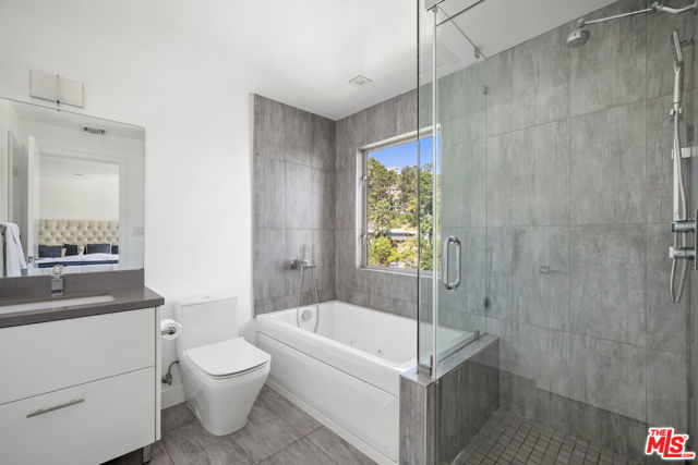 8540 Hillside Avenue, Los Angeles CA: https://media.crmls.org/mediaz/25b0db5f-c89a-476c-adc1-9b223aed08ee.jpg