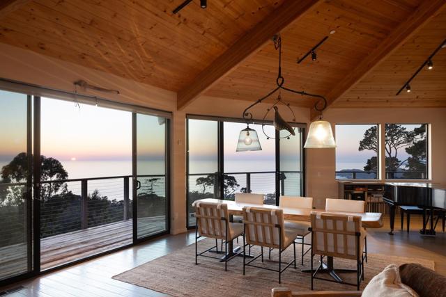 209 Crest Road, Carmel CA: https://media.crmls.org/mediaz/25b1111e-e6d1-4305-b6ce-40ef9ee8e70e.jpg