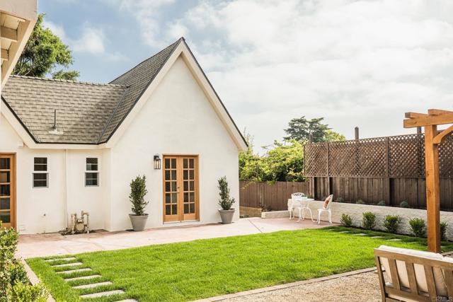 3951 Atascadero Drive, San Diego CA: https://media.crmls.org/mediaz/25b28ca2-0e31-44a4-b130-166e85e3e876.jpg