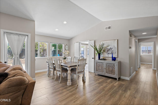 1684 San Joaquin Avenue, Ventura CA: https://media.crmls.org/mediaz/25b2973a-dd20-45d4-8455-caeff94bb8fc.jpg