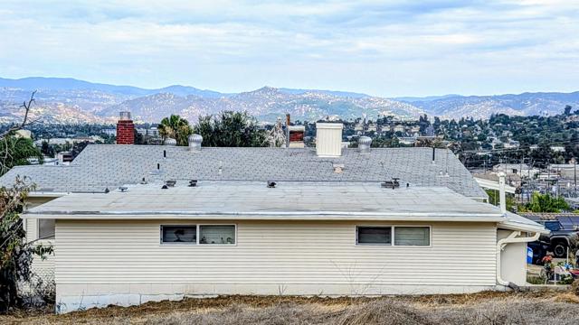 925 Grand Ct, Escondido, CA 92025 photo 5