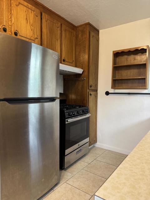 24545 Leona Drive, Hayward CA: https://media.crmls.org/mediaz/25b5980c-e74b-441f-96ad-f58482abce38.jpg