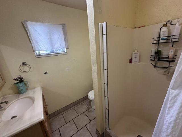 Image 41 of 76 For 32303240 Mission Drive
