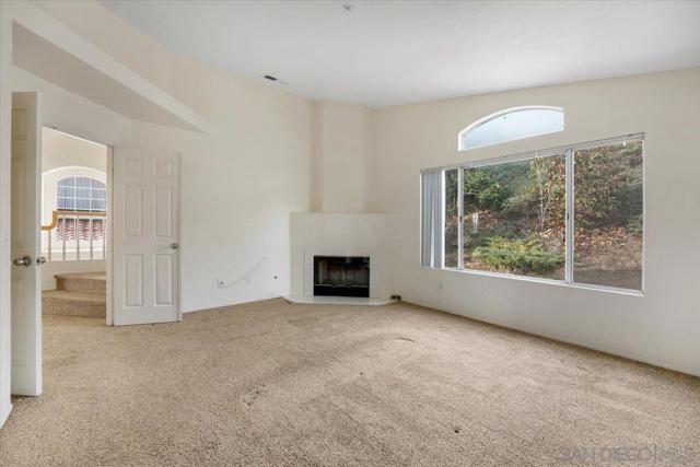 9704 Avenida Ricardo, Spring Valley CA: https://media.crmls.org/mediaz/25b799cc-7331-4c18-b136-697ae6ae1b8c.jpg