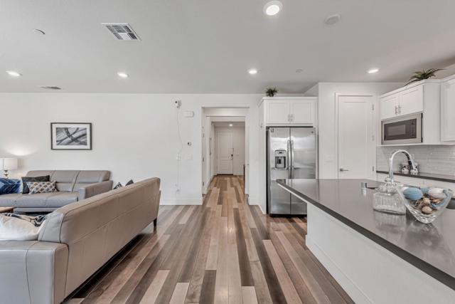 232 Via Encanto, San Ramon CA: https://media.crmls.org/mediaz/25b8acba-a8ef-49d5-8c8b-b86383a8ac2c.jpg