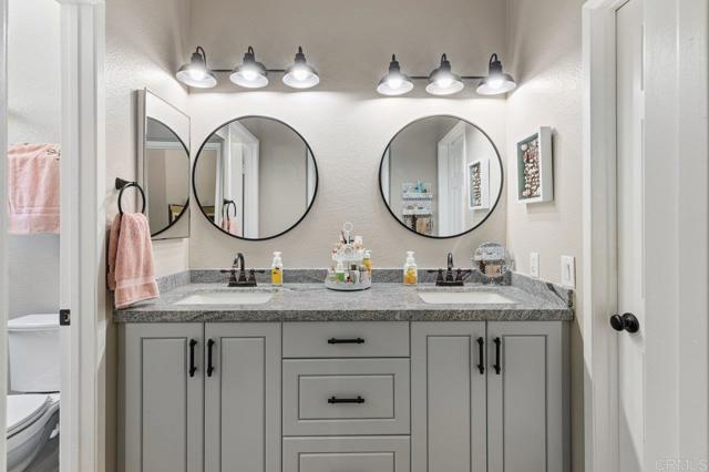 31655 Loma Linda, Temecula CA: https://media.crmls.org/mediaz/25b9d516-f43d-4b58-baa7-50a442de5f13.jpg