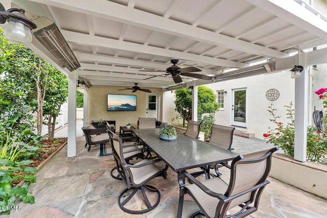 1215 Wabash Street, Pasadena CA: https://media.crmls.org/mediaz/25baf325-6e2d-4ee9-9e86-ad96eb1218ec.jpg