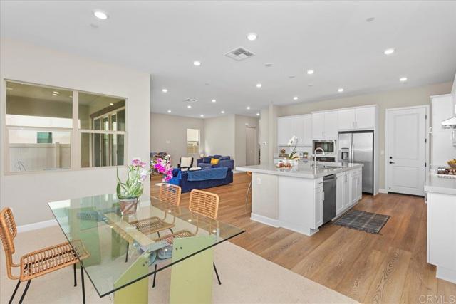 Detail Gallery Image 17 of 42 For 597 Middlebrook Rd, San Marcos,  CA 92078 - 5 Beds | 4/1 Baths