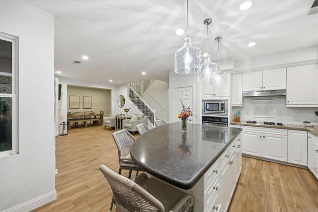 Detail Gallery Image 16 of 56 For 3593 Granite Court, Carlsbad,  CA 92010 - 4 Beds | 3 Baths