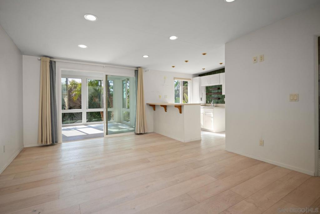 MLS #250041429SD image #23