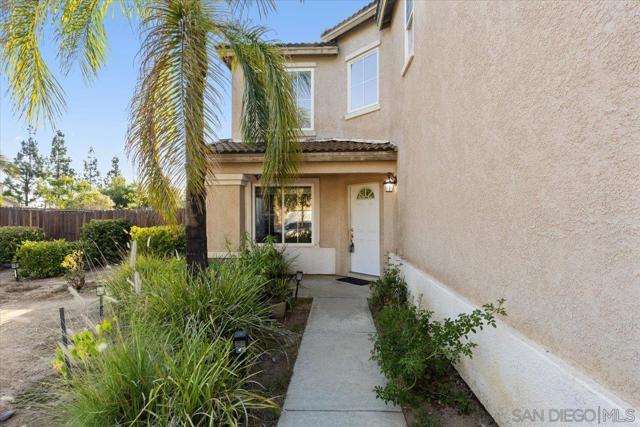 609 Jacks Creek Road, Escondido CA: https://media.crmls.org/mediaz/25bcc6e3-afe1-448f-9c37-7b66fb82e932.jpg