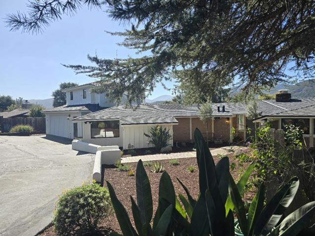 187 FORD ROAD, Carmel Valley CA: https://media.crmls.org/mediaz/25bce8ff-df5a-4707-a373-6e0d6579c7cb.jpg