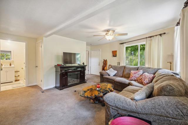 600 Cook Way, Ben Lomond CA: https://media.crmls.org/mediaz/25bd5cea-88fa-46a6-a6af-fdee6ab74d90.jpg