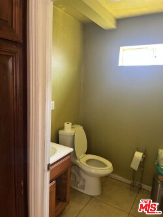 2223 E Oris Street, Compton CA: https://media.crmls.org/mediaz/25be20a1-a565-44fc-ba3a-bbb9018ca9cd.jpg
