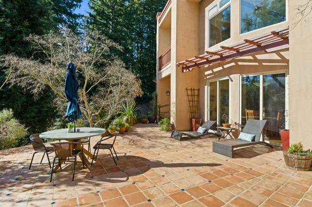 23185 Old Santa Cruz Highway, Los Gatos CA: https://media.crmls.org/mediaz/25be4670-7fcf-425c-b437-3d718dd44a4e.jpg