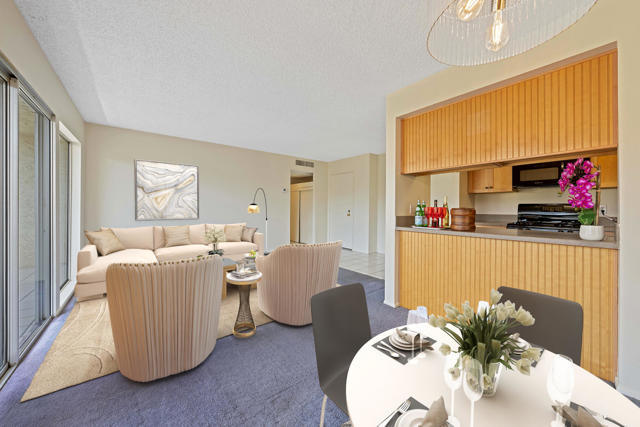 1552 S Camino Real, Palm Springs CA: https://media.crmls.org/mediaz/25befb91-0745-4a5d-bdf0-6559894222b8.jpg