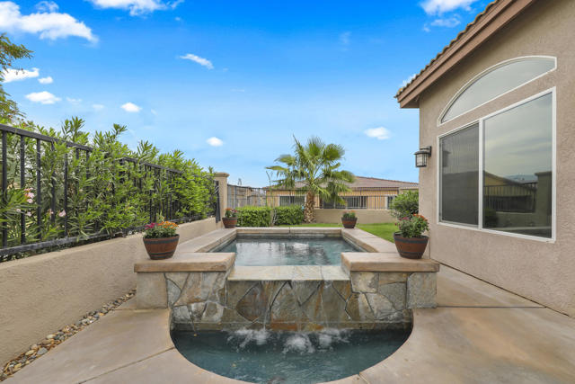 feature listing property photo