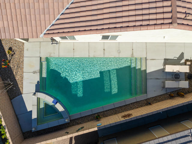 Image 58 of 86 For 43595 Vacanza Court