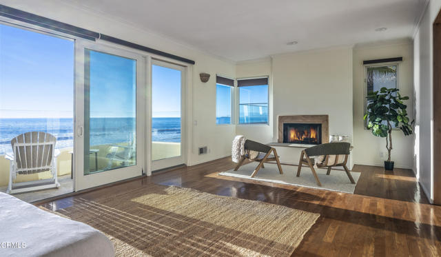 Detail Gallery Image 10 of 29 For 5344 Rincon Beach Park Dr, Ventura,  CA 93001 - 4 Beds | 3 Baths