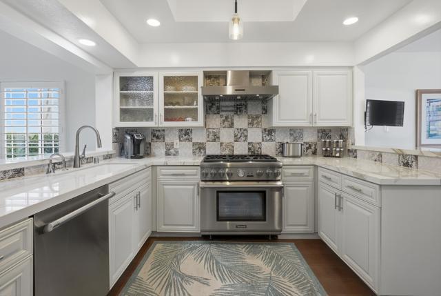 157 Desert Falls Drive E, Palm Desert, CA 92211