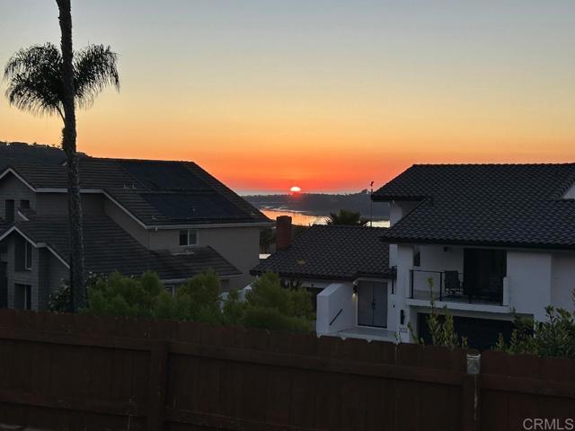 Detail Gallery Image 8 of 56 For 2124 Pintoresco Court, Carlsbad,  CA 92009 - 4 Beds | 3 Baths