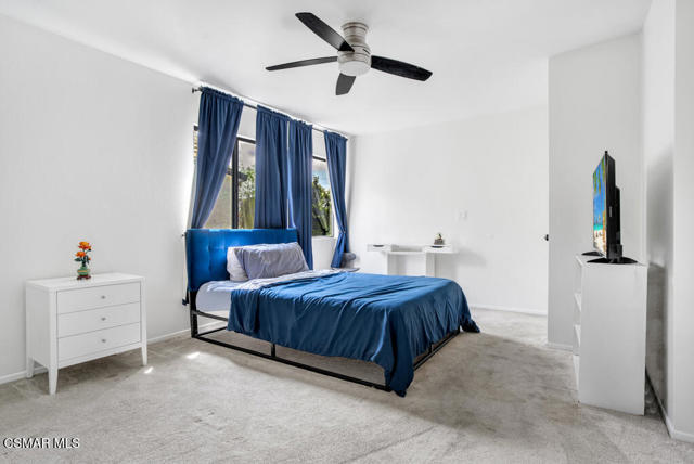 6057 Rainbow Hill Road, Agoura Hills CA: https://media.crmls.org/mediaz/25c3899f-804b-4bc4-8f5b-4f78a0c18119.jpg