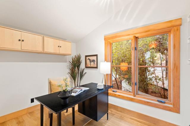 10 Winding Way, San Carlos CA: https://media.crmls.org/mediaz/25c7e709-02e2-4264-bafc-d28eef254d14.jpg