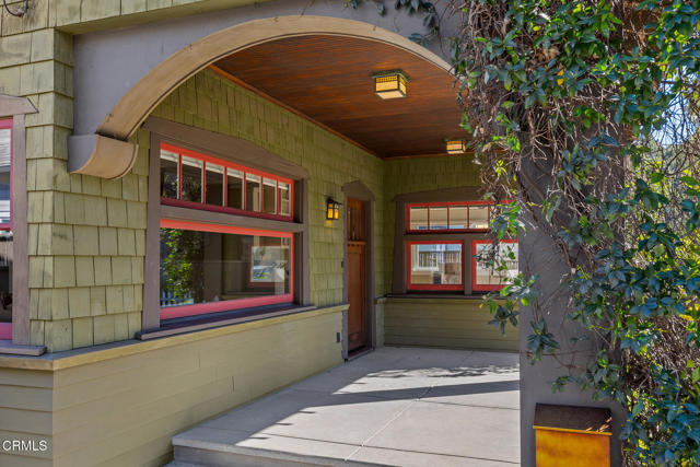 Detail Gallery Image 3 of 34 For 1030 Adelaine Ave, South Pasadena,  CA 91030 - 4 Beds | 3 Baths