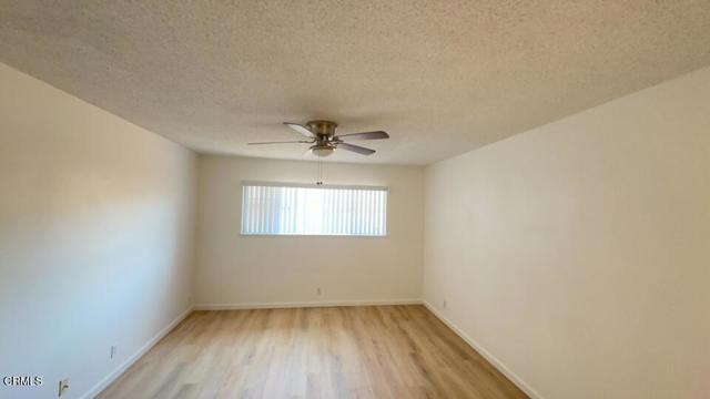 8828 North Bank Drive, Ventura CA: https://media.crmls.org/mediaz/25ca3d6c-a435-4d74-87be-a054bde5bf0e.jpg