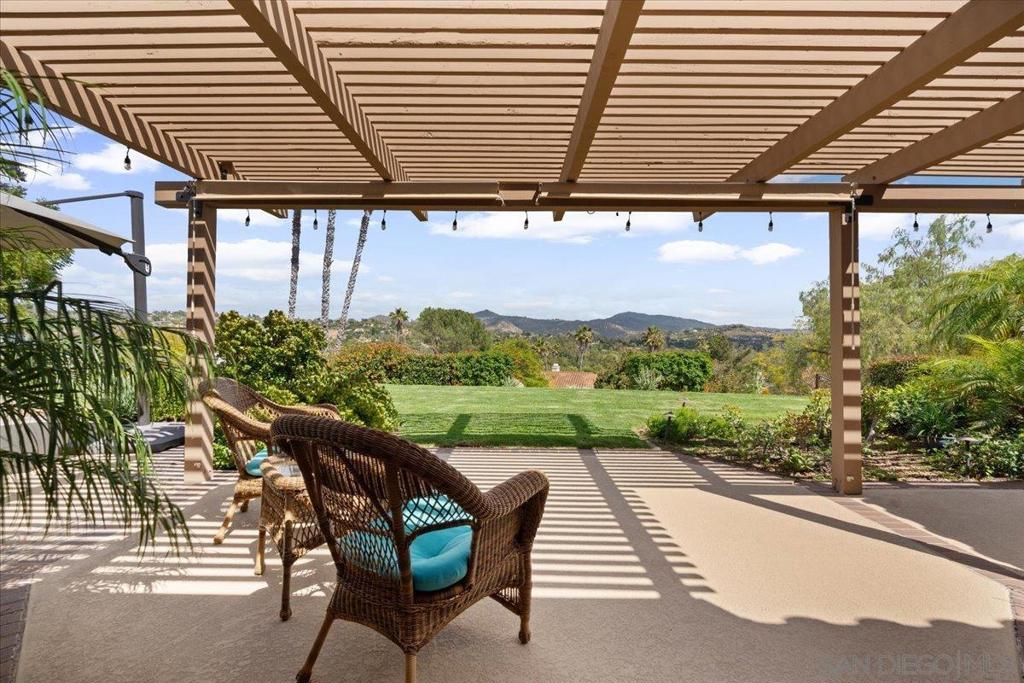 328 Montecito Gln - photo 10