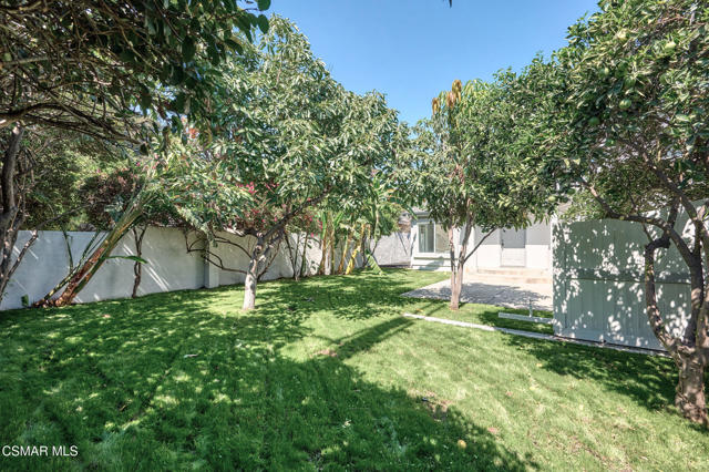 16005 Parthenia Street, North Hills CA: https://media.crmls.org/mediaz/25cb142c-7bad-4abc-b5d2-20d0cd7ced46.jpg