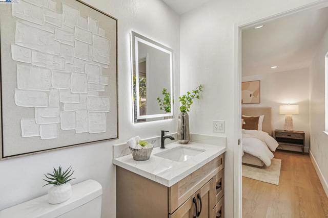 7060 Via Anacapa, San Jose CA: https://media.crmls.org/mediaz/25cc435d-c55c-41e3-a1e9-3ce6742264a6.jpg