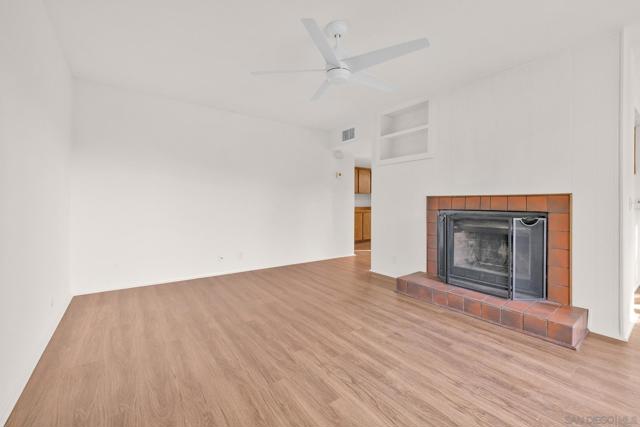 Image 7 of 26 For 2157 Arnold Way Unit 321