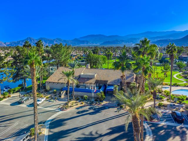 153 Lake Shore Drive, Rancho Mirage CA: https://media.crmls.org/mediaz/25cde99b-b01f-4300-91ab-27c1ac6ae948.jpg