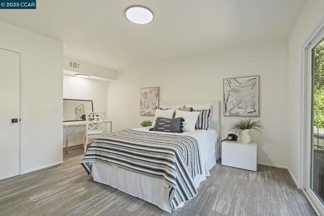3233 Lucas Circle, Lafayette CA: https://media.crmls.org/mediaz/25cf17b4-e416-4c05-afab-88011f58f3dc.jpg