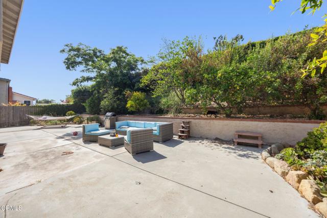 2325 Parkway Drive, Camarillo CA: https://media.crmls.org/mediaz/25cf71b7-7c52-4b5f-bc83-a98f5545d1d6.jpg
