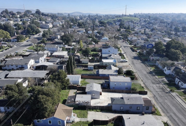 Image 5 of 26 For 324 Idora Ave