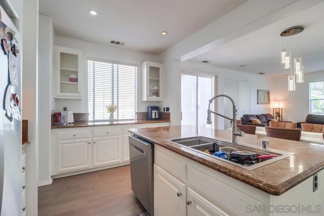 2235 Old Barn Lane, Chula Vista CA: https://media.crmls.org/mediaz/25d0deef-d63c-4ebf-ba2e-fcdad745413e.jpg