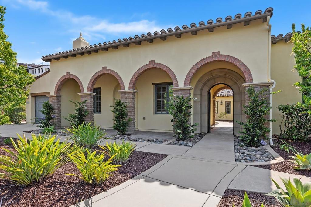 17277 Reflections Cir