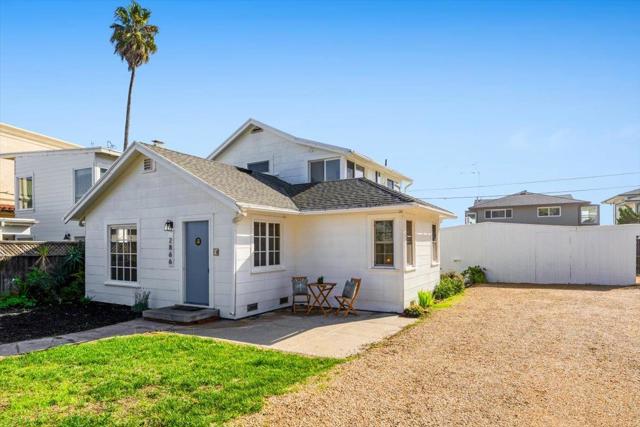 2866 Chesterfield Drive, Santa Cruz CA: https://media.crmls.org/mediaz/25d17a6e-da8e-4d3f-bef4-8917915636bc.jpg