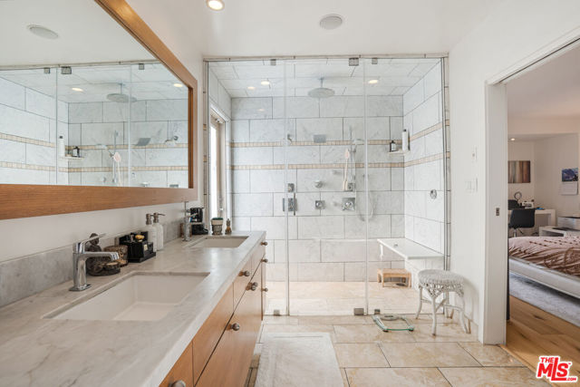 245 Tranquillo Road, Pacific Palisades CA: https://media.crmls.org/mediaz/25d2bab3-38d6-45bb-bfb3-bd465ff890ab.jpg