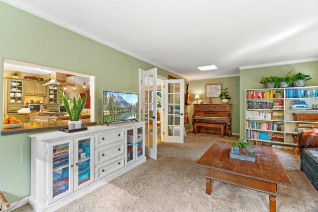 268 Shadow, Corralitos CA: https://media.crmls.org/mediaz/25d2edaa-06b0-41d9-a1dd-09158408088b.jpg