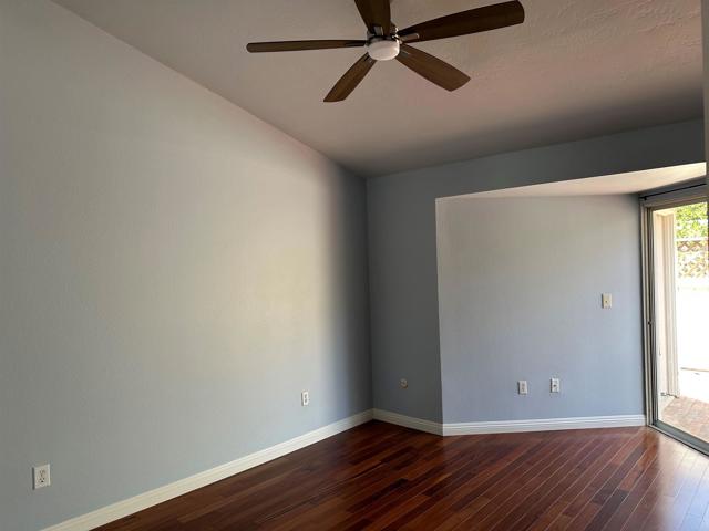 2860 Nantucket Lane, Carlsbad CA: https://media.crmls.org/mediaz/25d491be-119d-4613-8ee6-45800417e699.jpg