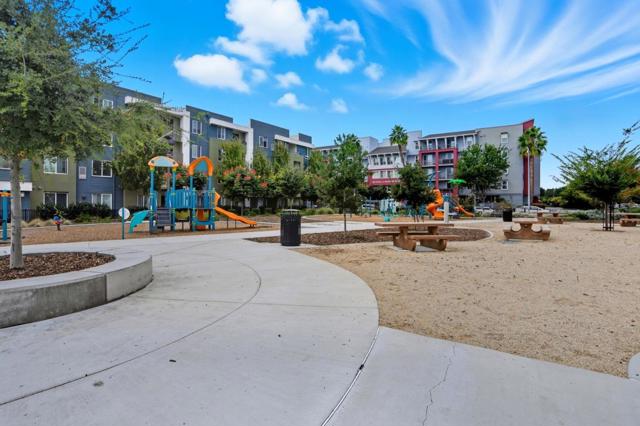 678 Squire Avenue, San Jose CA: https://media.crmls.org/mediaz/25d58cc9-7aca-421f-bb17-c80cd20bf201.jpg