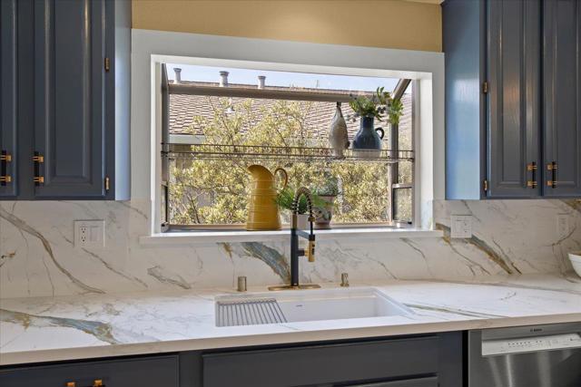 323 Garcia Avenue, Half Moon Bay CA: https://media.crmls.org/mediaz/25d710b1-6d43-4a24-a03b-b62b82eb2d45.jpg
