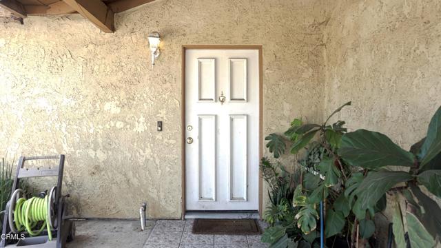 Detail Gallery Image 5 of 27 For 100 W Clara St, Oxnard,  CA 93033 - 4 Beds | 2 Baths